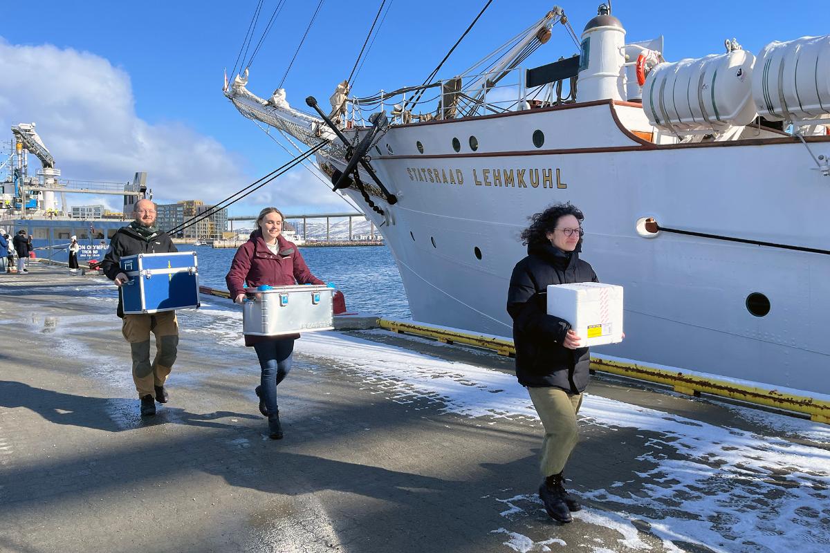 Exploring unknown life in the Northwest Passage | UiT